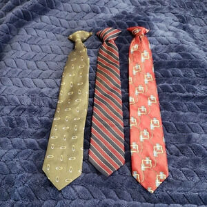3 Clip on Ties